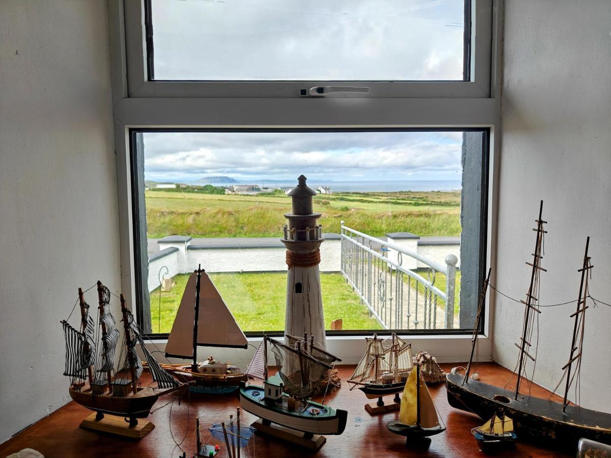 Teach Roisin-Traditional Irish Holiday Cottage In Malin Head. Buitenkant foto