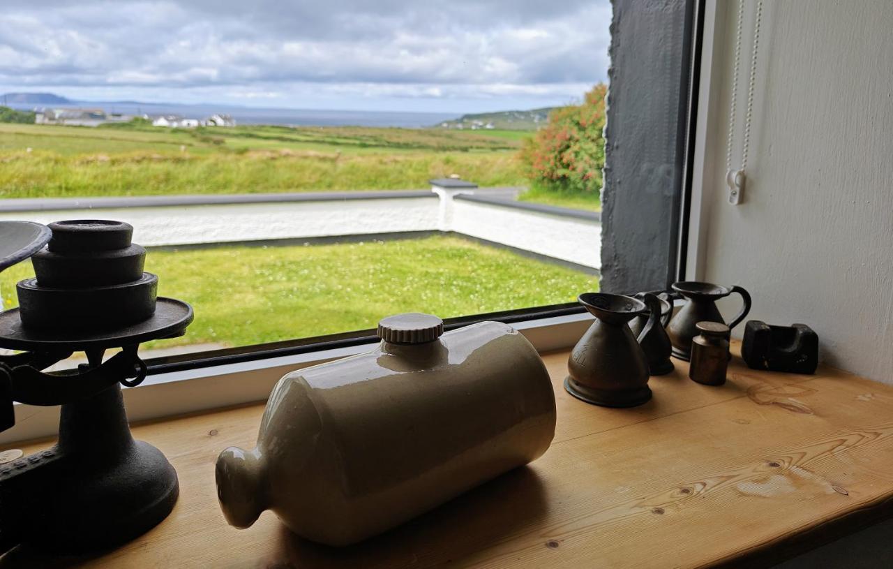 Teach Roisin-Traditional Irish Holiday Cottage In Malin Head. Buitenkant foto